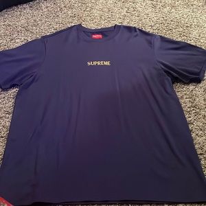 Supreme T-shirt